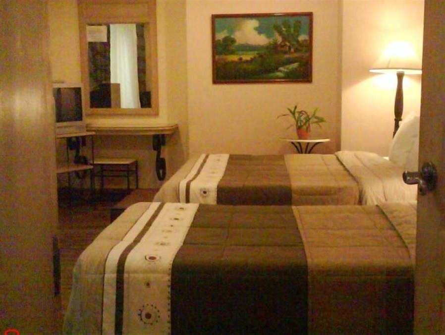 Roxas President'S Inn Dış mekan fotoğraf