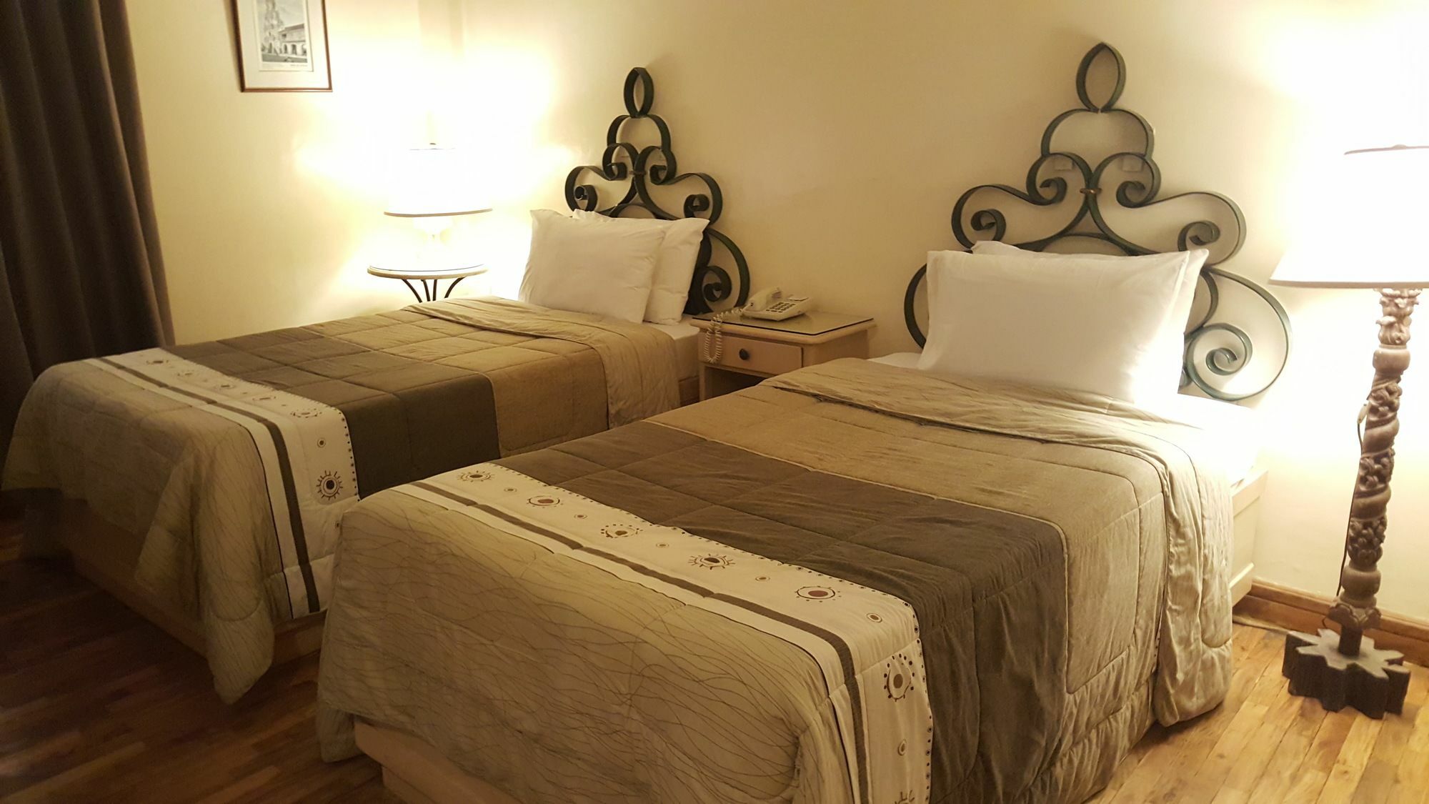 Roxas President'S Inn Dış mekan fotoğraf