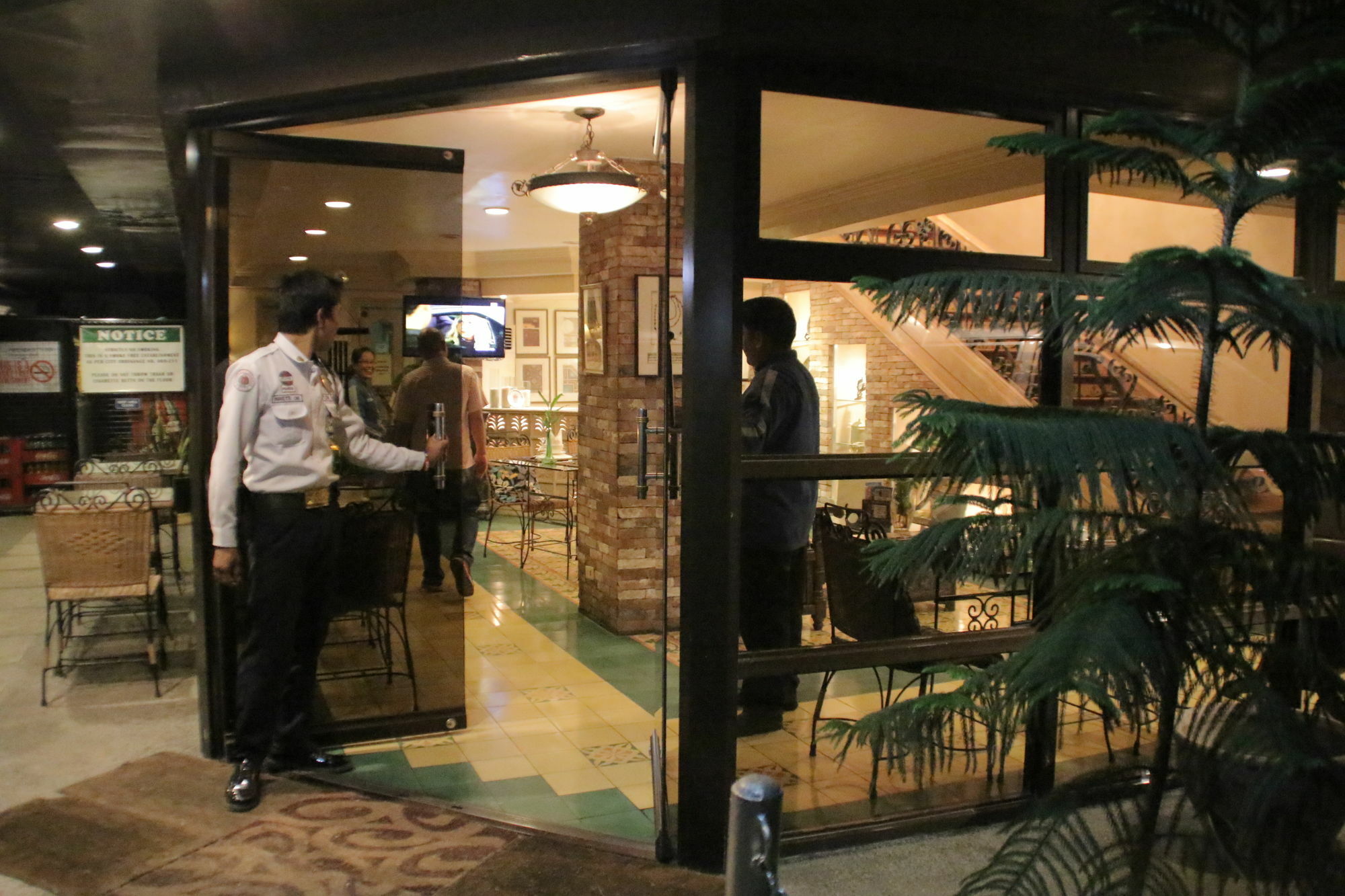 Roxas President'S Inn Dış mekan fotoğraf