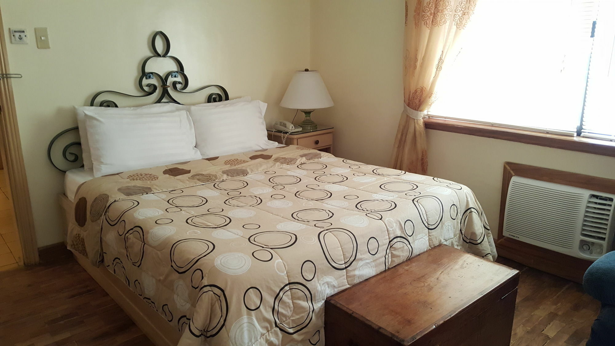 Roxas President'S Inn Dış mekan fotoğraf